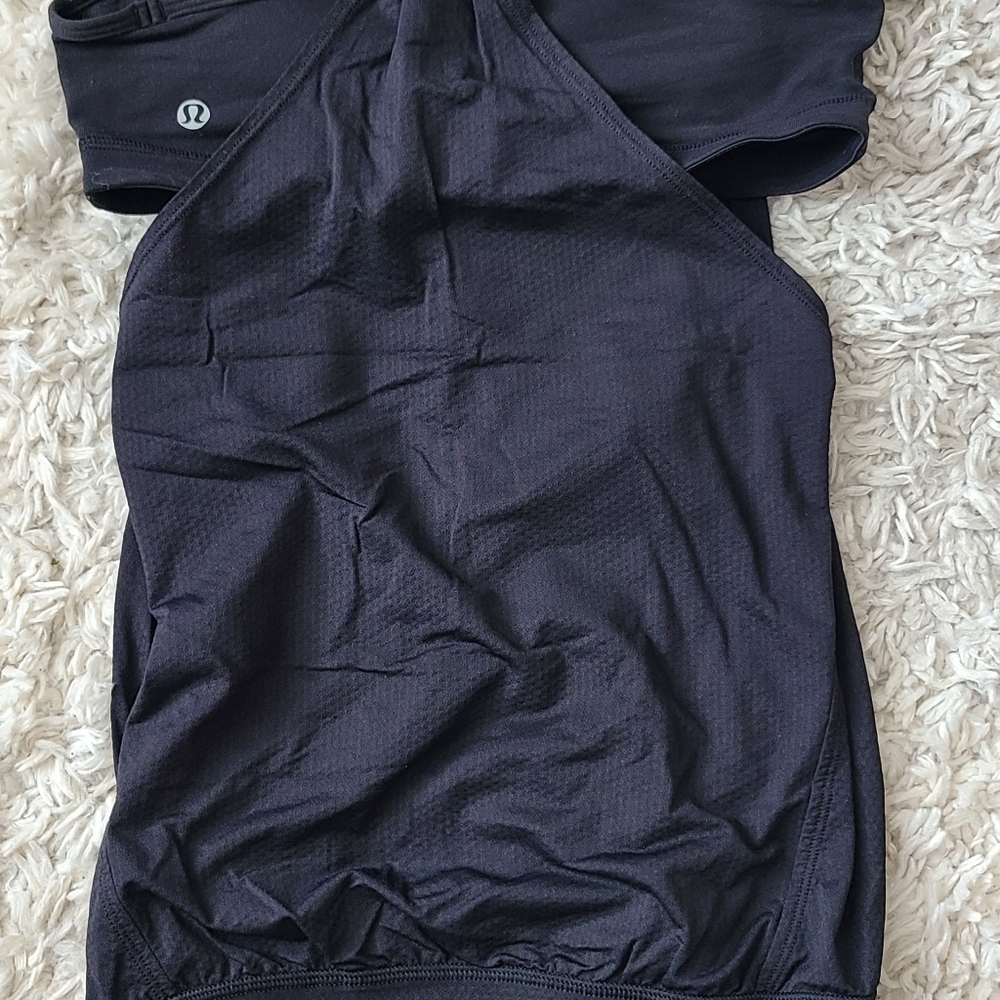 Lululemon top size 8